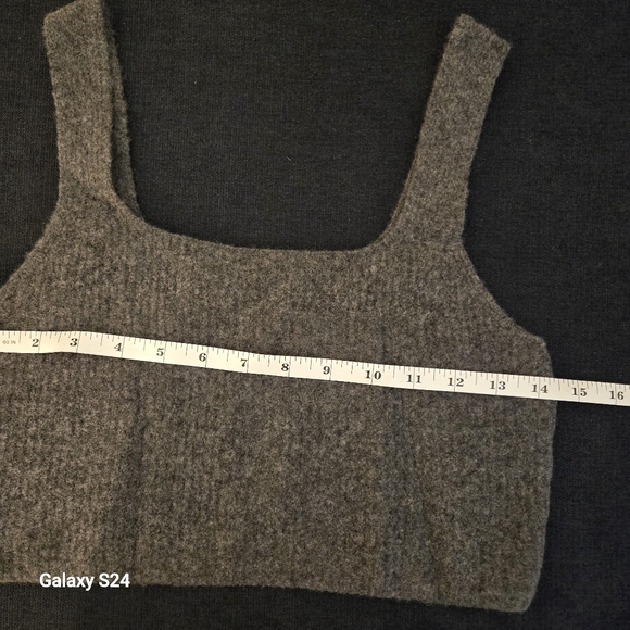 Everlane M Gray Wool Blend Crop Top NWTS - Picture 6 of 8